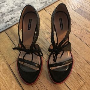 Never worn Giorgio Armani heels